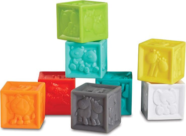 Set de jeux et balles sensoriels  Infantino