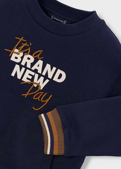Pull over brodé encre